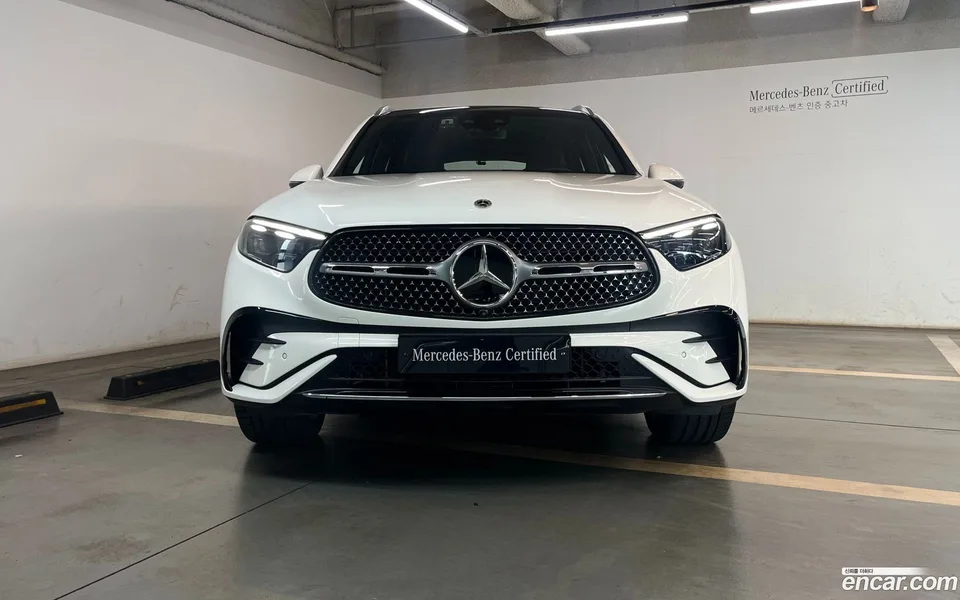 Mercedes-Benz GLC-Class GLC300 4MATIC AMG Line 2025 — миниатюра 3