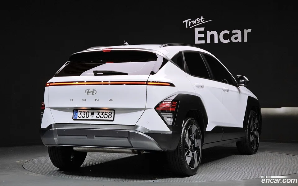 Hyundai Kona 1.6 2WD 2024 — миниатюра 2