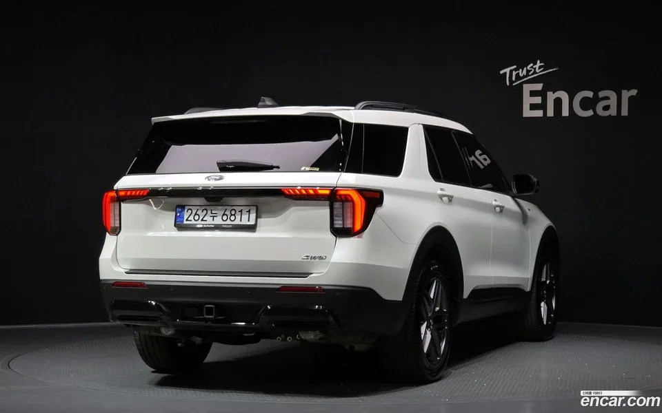 Ford Explorer 2.3 ST- 4WD 2025 — миниатюра 2