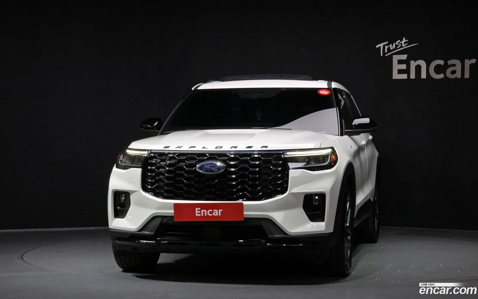 Ford Explorer 2.3 ST- 4WD 2025 — миниатюра 3