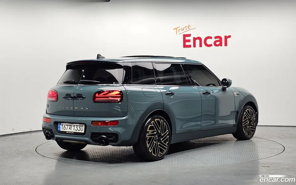 MINI Cooper S Clubman 2022 — миниатюра 2