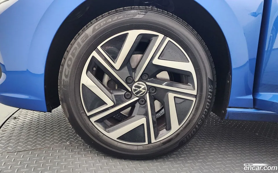 Volkswagen Jetta 1.5 TSI 2022 — миниатюра 5
