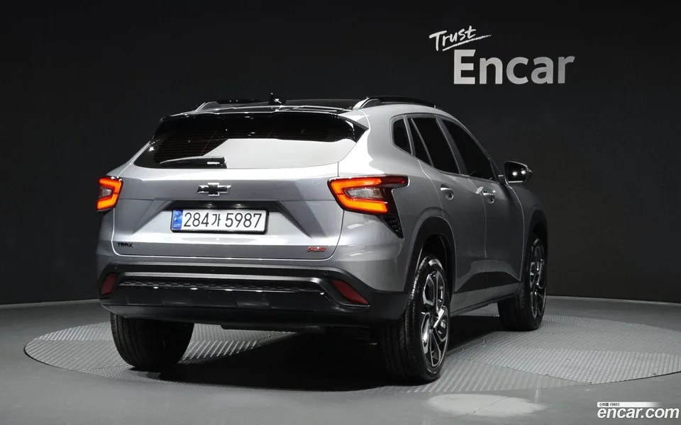Chevrolet Trax Crossover 1.2 RS 2025 — миниатюра 2