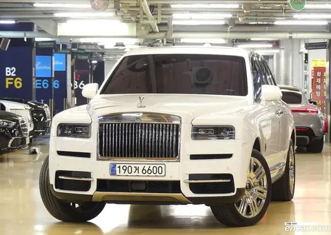 Rolls-Royce Cullinan 2023 buy in Moscow