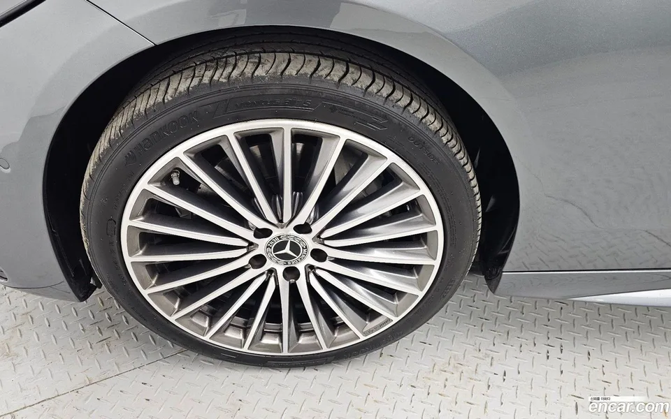 Mercedes-Benz C-Class C300 AMG Line 2022 — миниатюра 5