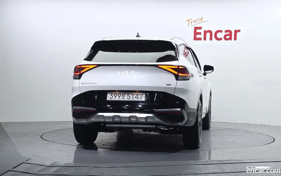Kia Sportage 1.6 4WD 2023 — миниатюра 4