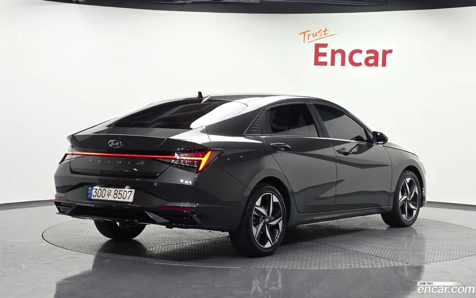 Hyundai Avante 1.6 2022 — миниатюра 2