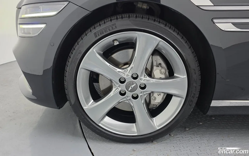 Genesis G80 2.5 2WD 2023 — миниатюра 5