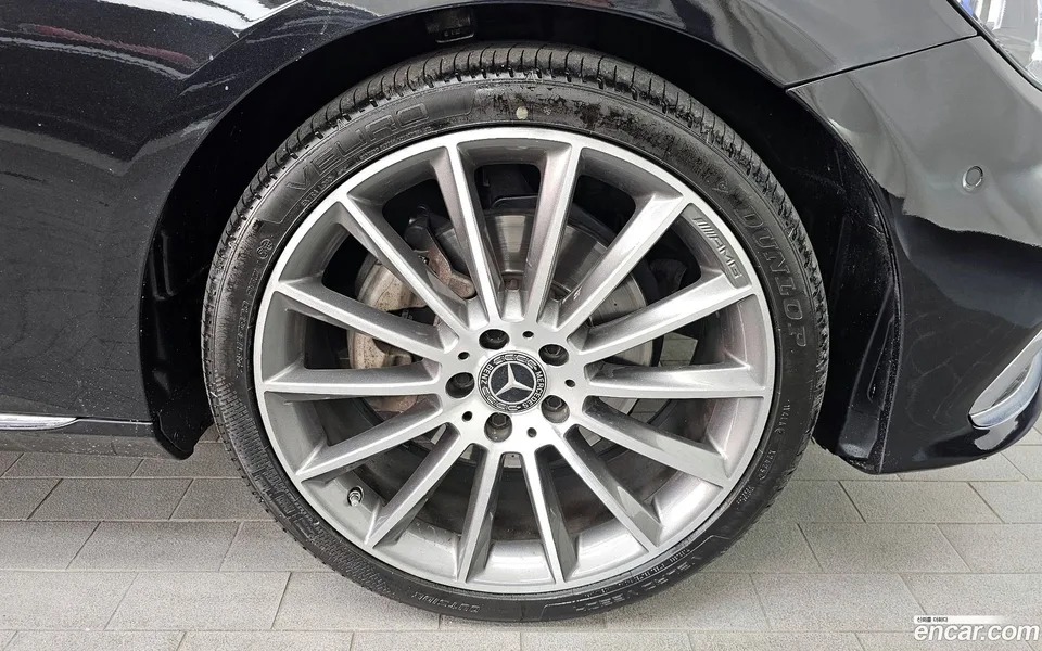 Mercedes-Benz E-Class E250 2023 — миниатюра 5