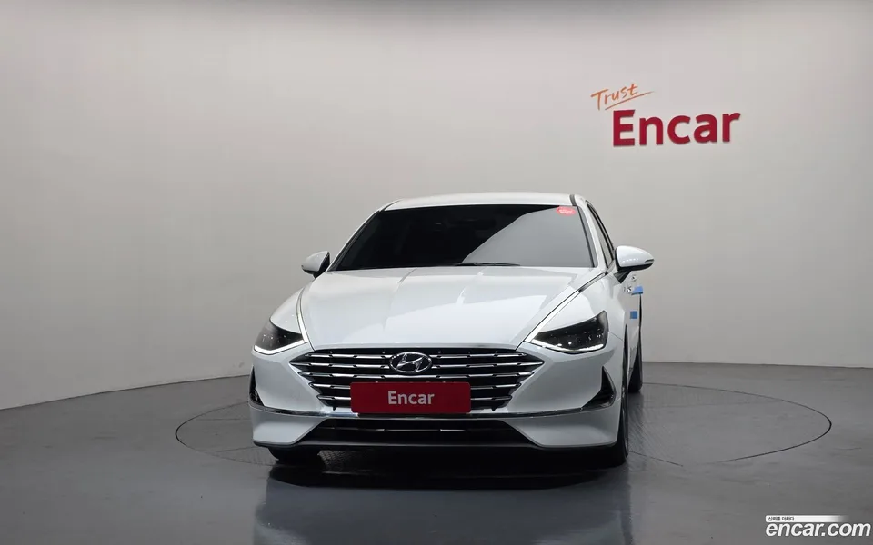 Hyundai Sonata Hybrid 2022 — миниатюра 3