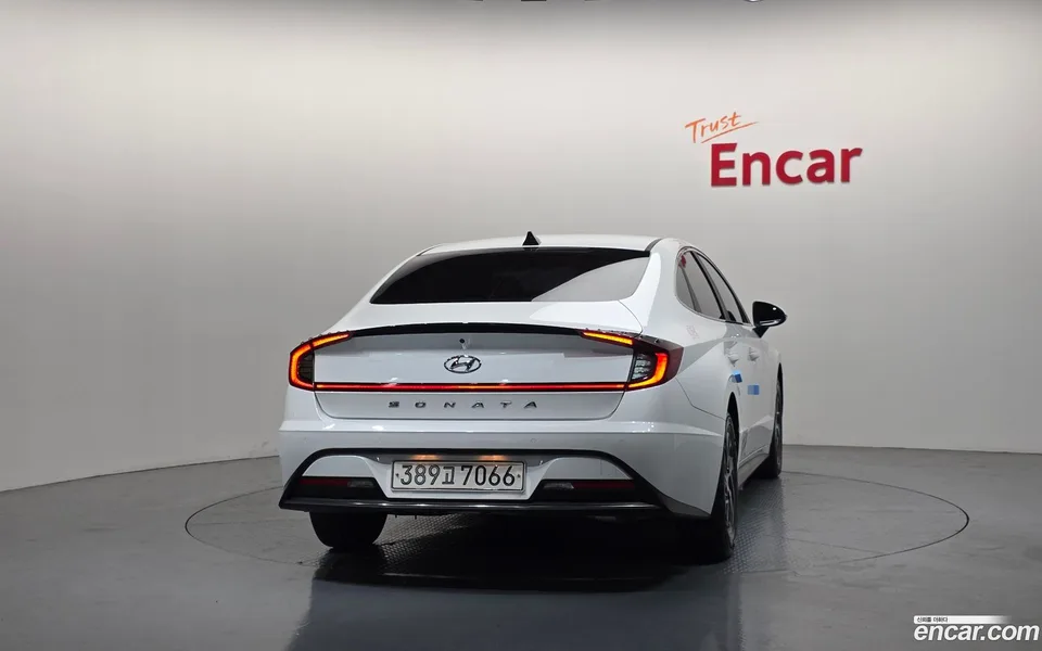 Hyundai Sonata Hybrid 2022 — миниатюра 4
