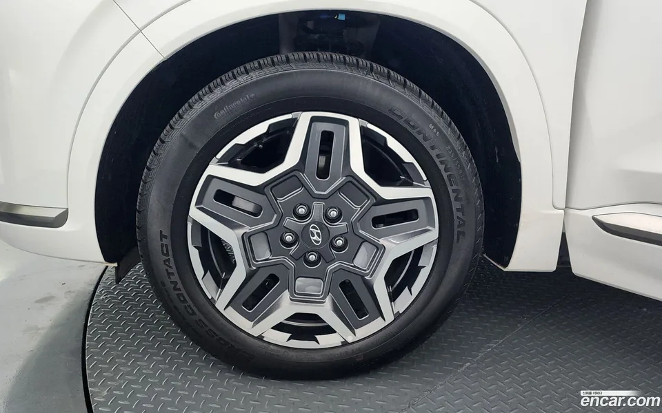 Hyundai SantaFe HEV 1.6 2WD 2023 — миниатюра 5