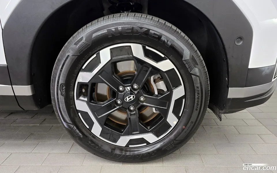 Hyundai SantaFe 2.5T 2WD 2024 — миниатюра 5