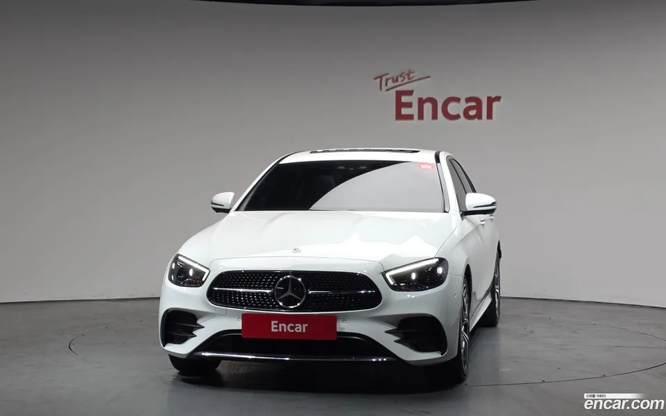 Mercedes-Benz E-Class E220d 4MATIC AMG Line 2023 — миниатюра 3