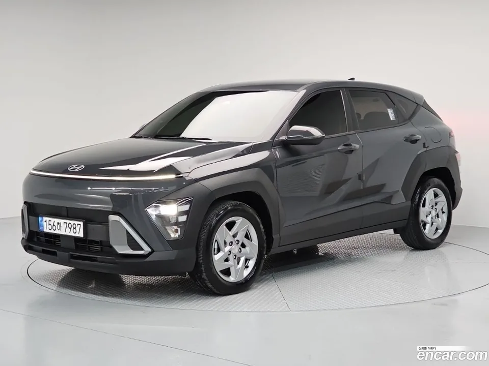 Hyundai Kona 1.6 4WD 2023 — миниатюра 2