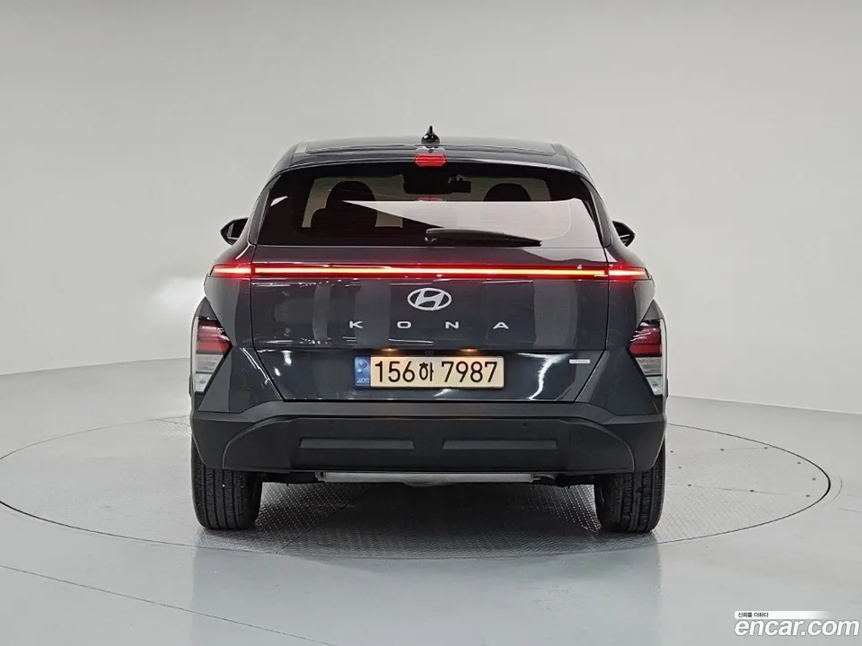 Hyundai Kona 1.6 4WD 2023 — миниатюра 4