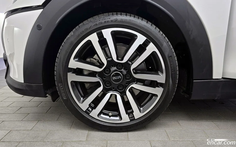 MINI Cooper S 5 2023 — миниатюра 5