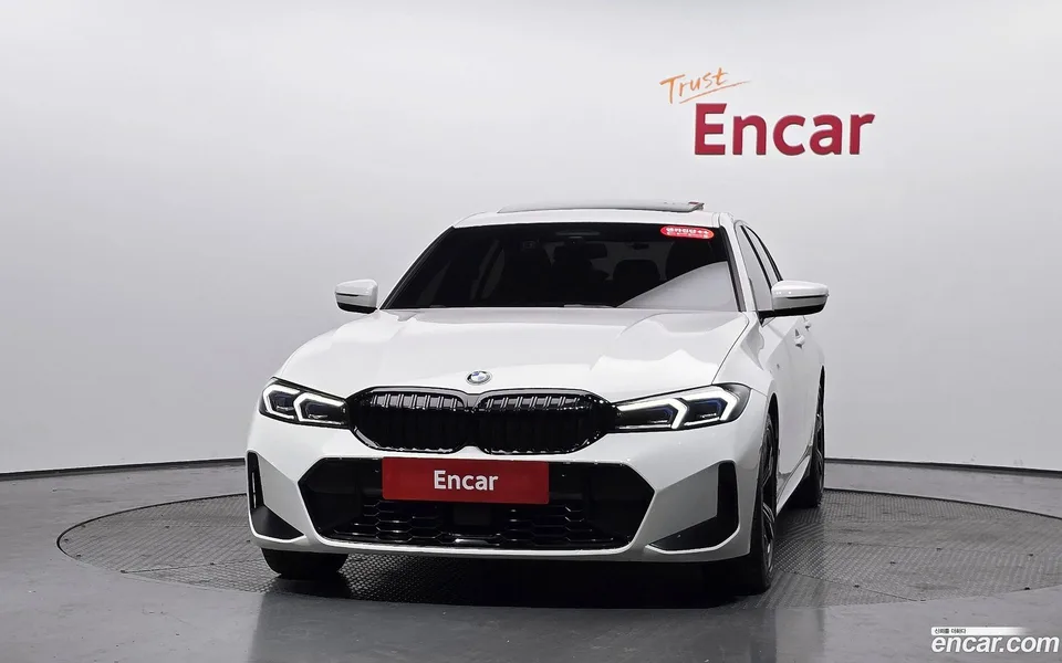 BMW 3 Series 320i M 2023 — миниатюра 3