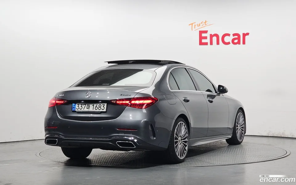 Mercedes-Benz C-Class C300 4MATIC AMG Line 2023 — миниатюра 2