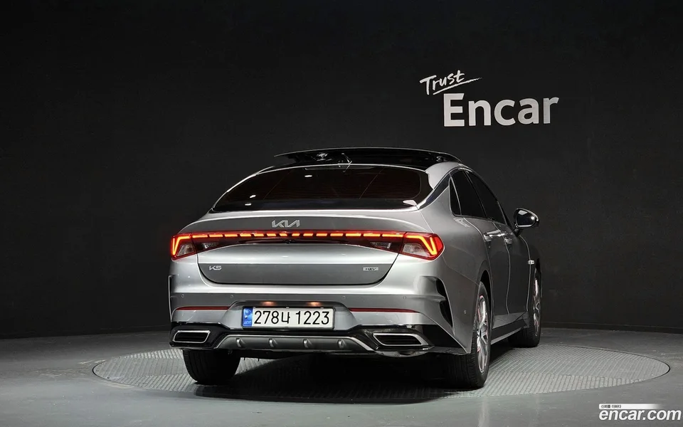 Kia K5 Hybrid 2023 — миниатюра 4