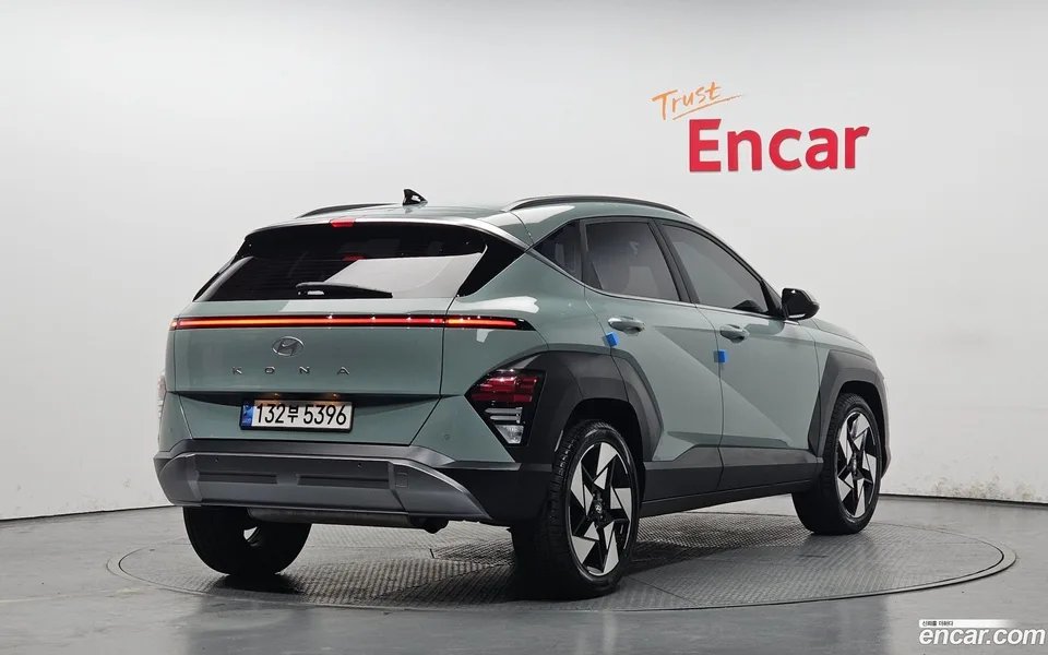 Hyundai Kona 1.6 2WD 2023 — миниатюра 2
