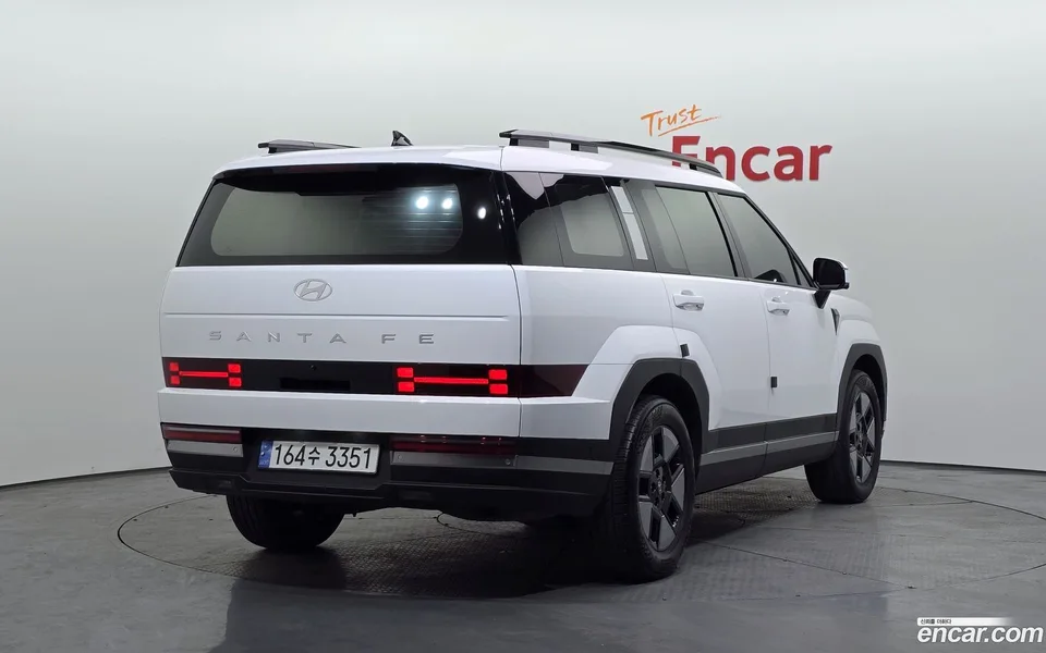 Hyundai SantaFe HEV 1.6 2WD 2024 — миниатюра 2