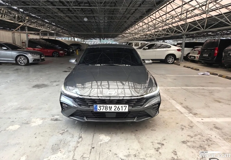 Hyundai Avante CN7 1.6 2026 — фото 1, купить с доставкой в Москву