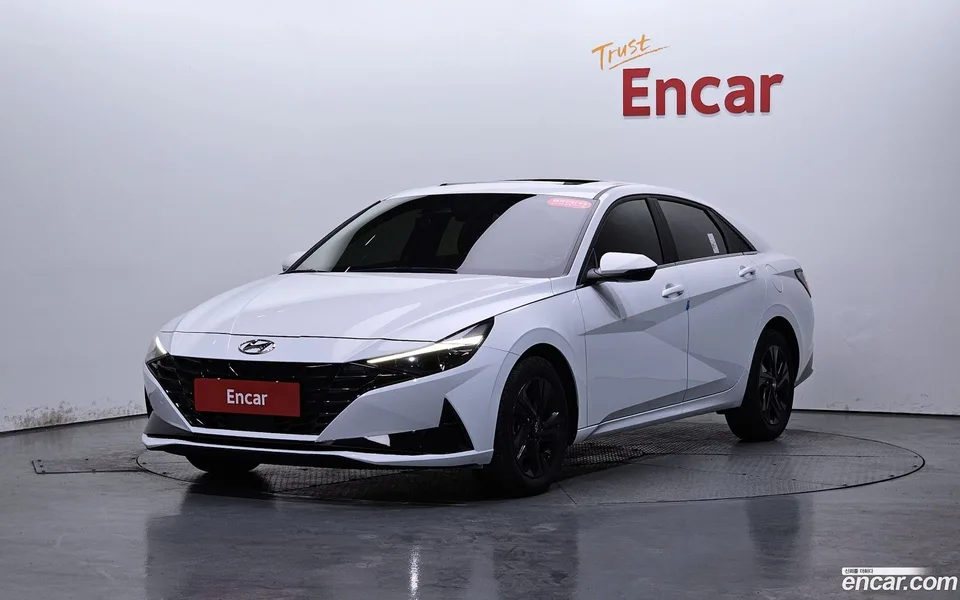 Hyundai Avante 1.6 2022 — фото 1, купить с доставкой в Москву