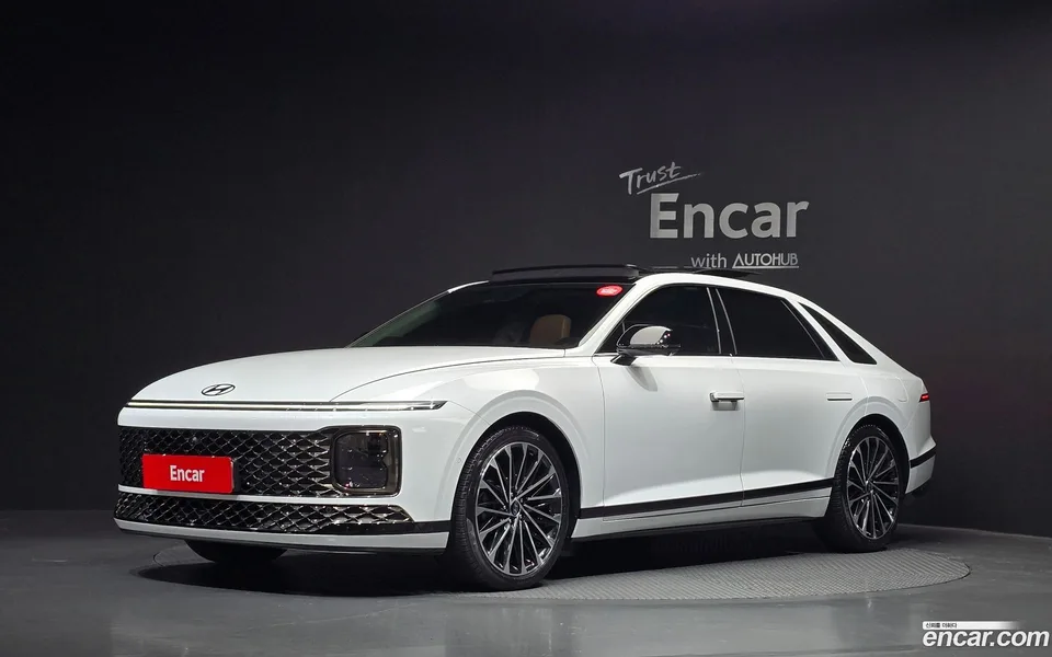 Hyundai Grandeur Hybrid 2023 — фото 1, купить с доставкой в Москву