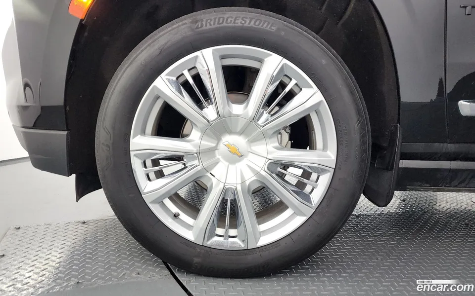 Chevrolet Tahoe 6.2 4WD 2022 — миниатюра 5