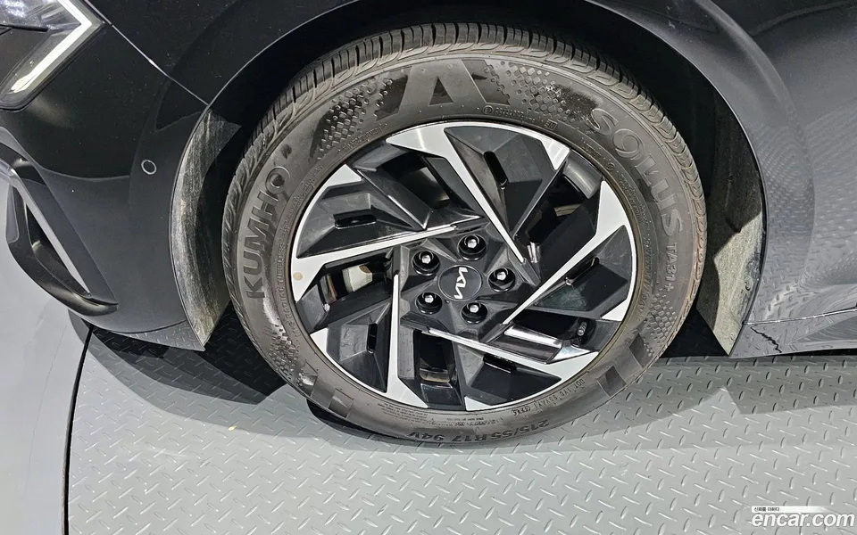 Kia K5 Hybrid 2024 — миниатюра 5