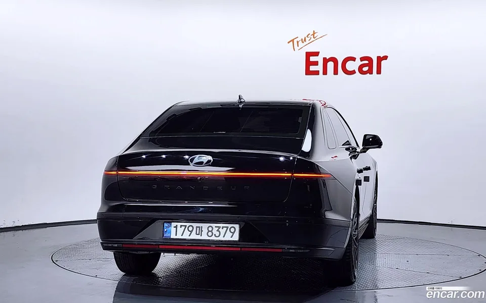 Hyundai Grandeur Hybrid 2024 — миниатюра 4