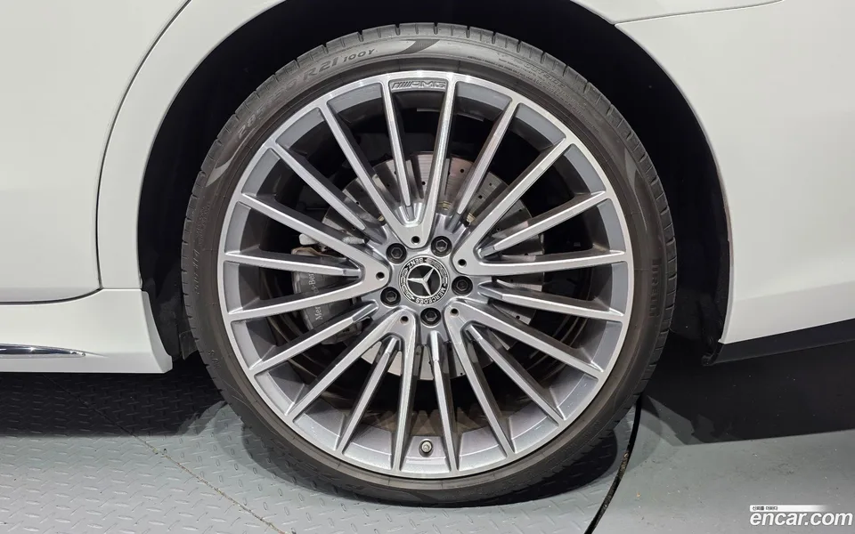 Mercedes-Benz S-Class S500L 4MATIC 2024 — миниатюра 2