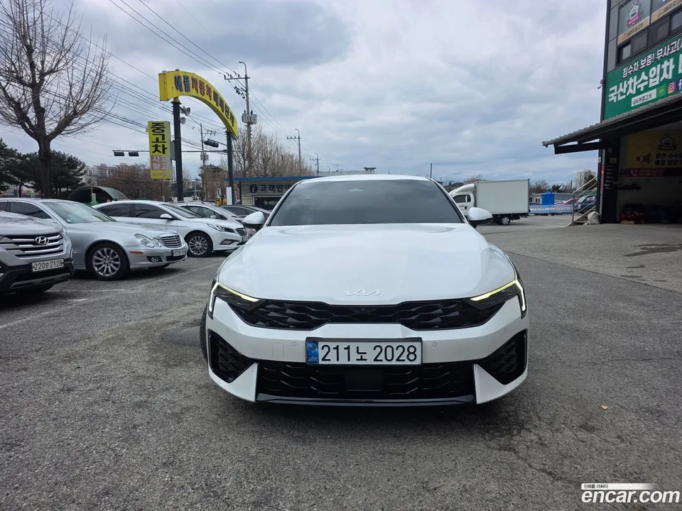 Kia K5 Hybrid 2024 — миниатюра 2