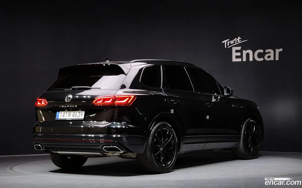 Volkswagen Touareg 3.0 TDI R-Line 2023 — миниатюра 2