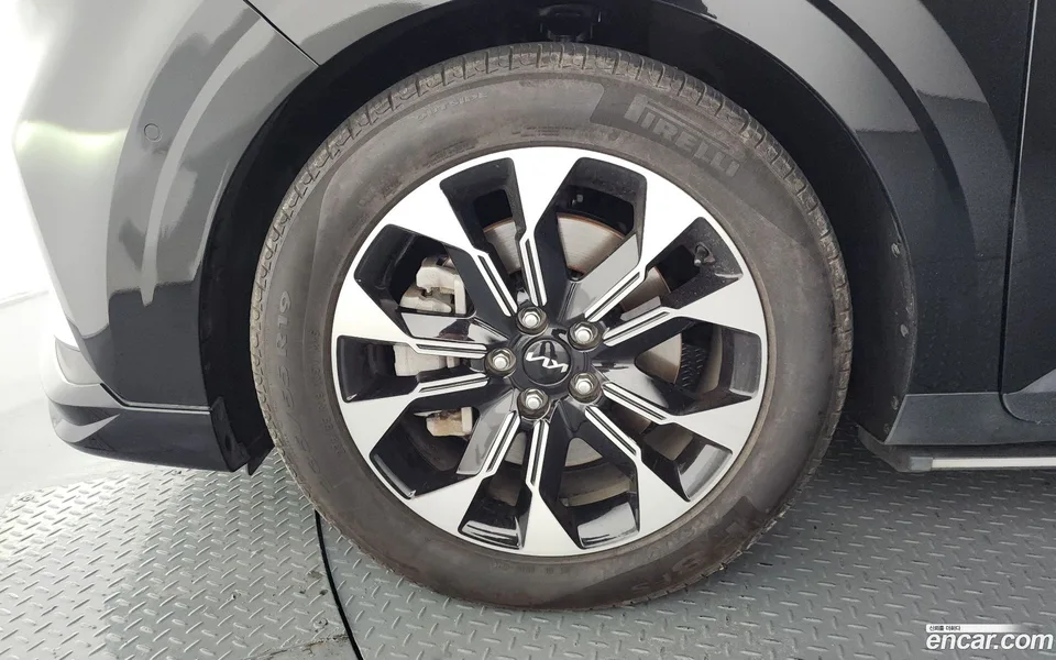 Kia Carnival 9 () 2023 — миниатюра 5