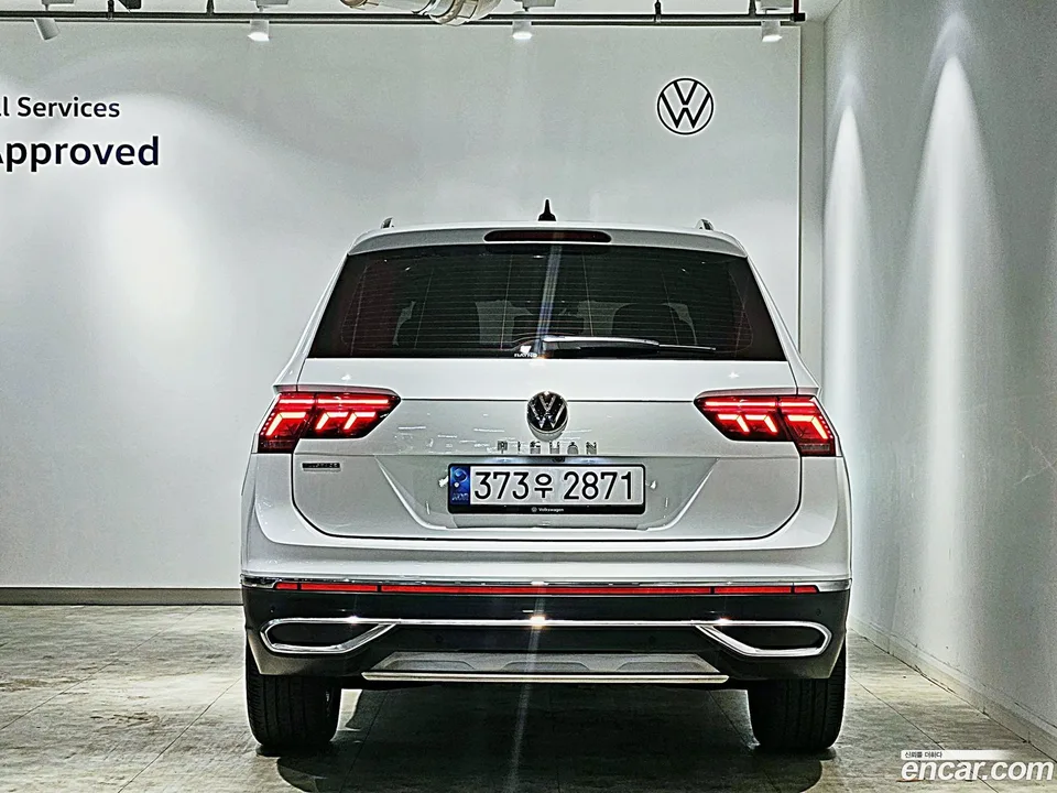Volkswagen Tiguan Allspace 2.0 TSI 2022 — миниатюра 4