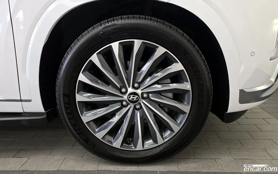 Hyundai Palisade 3.8 2WD 2023 — миниатюра 5