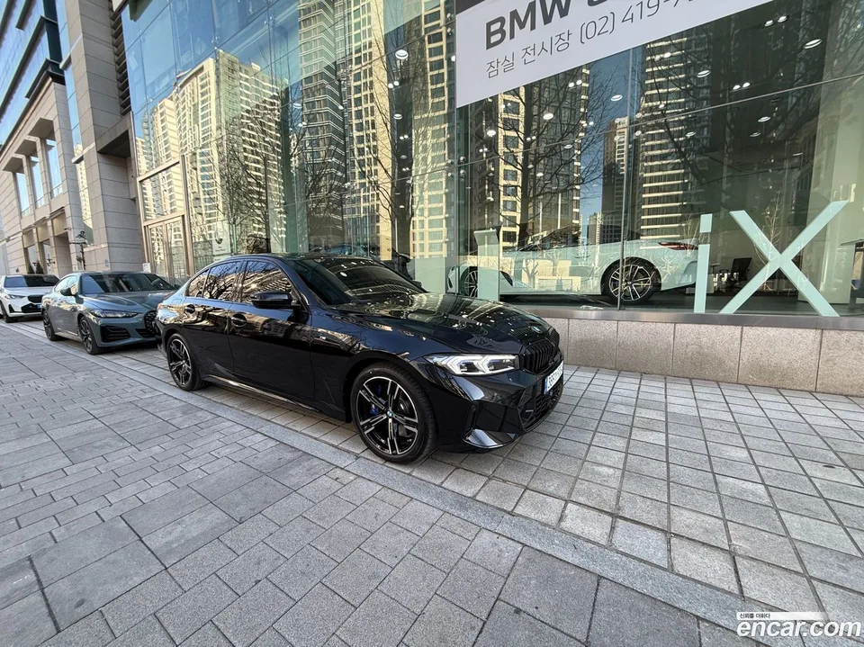 BMW 3 Series 320d M 2026 — миниатюра 2