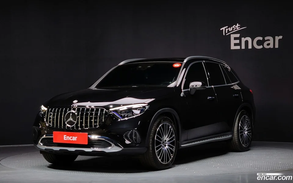 Mercedes-Benz GLC-Class GLC220 d 4MATIC 2024 — фото 1, купить с доставкой в Москву