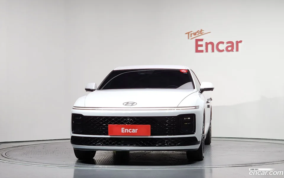 Hyundai Grandeur Hybrid 2023 — миниатюра 3