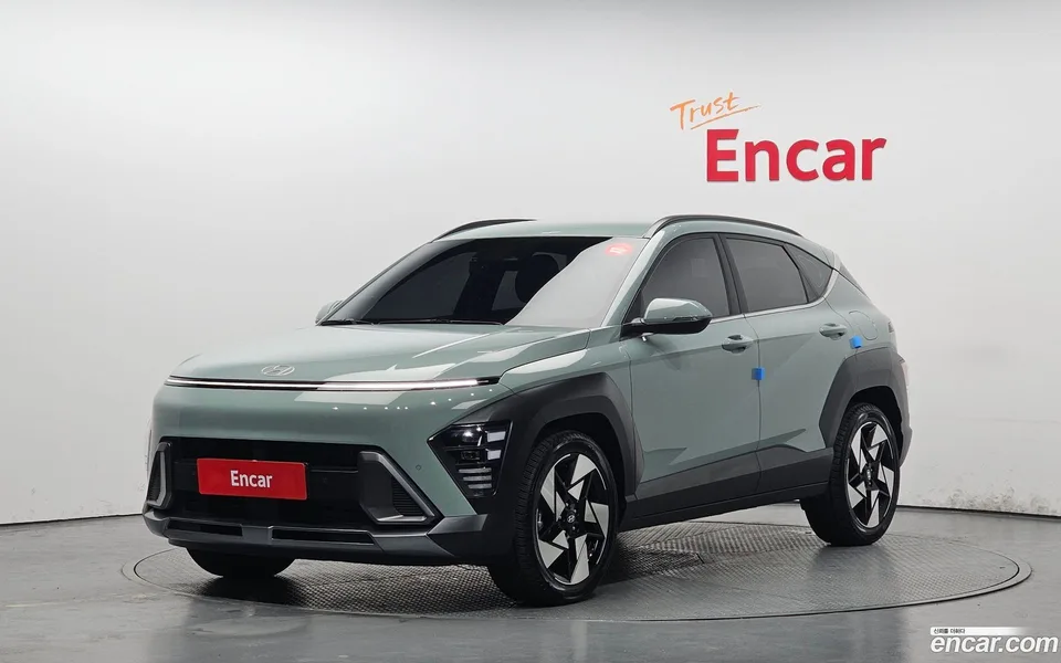 Hyundai Kona 1.6 2WD 2023 — фото 1, купить с доставкой в Москву