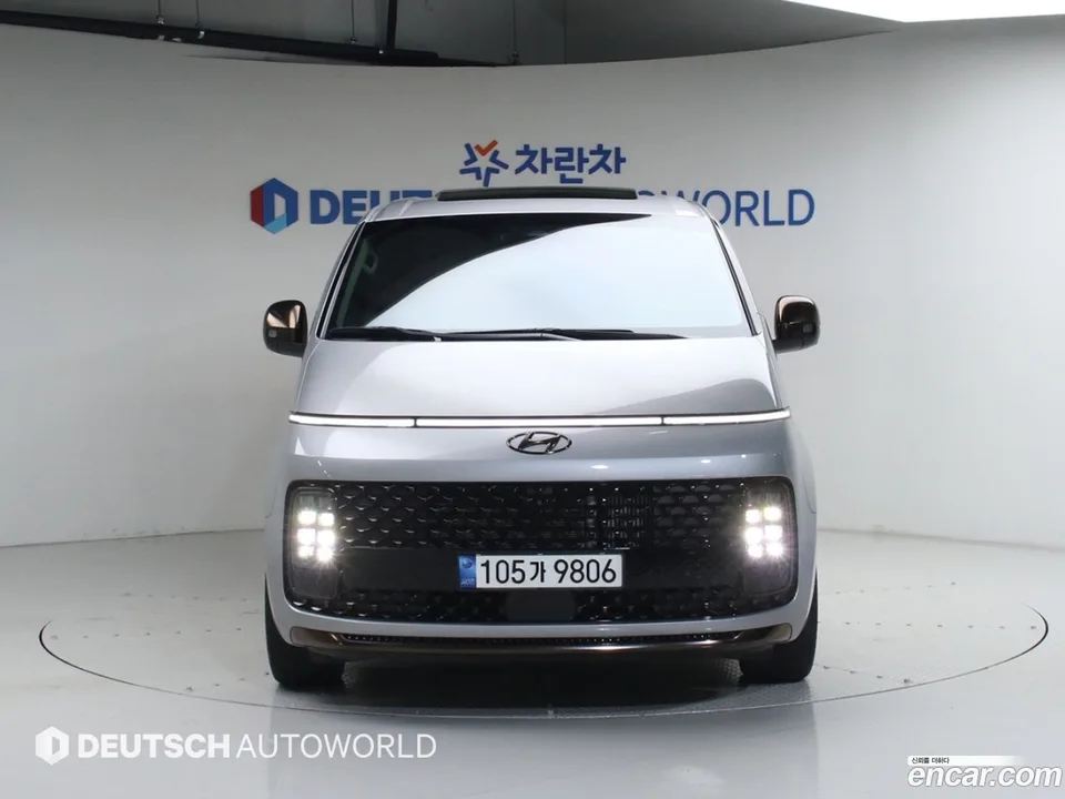 Hyundai Staria 9 2022 — миниатюра 3
