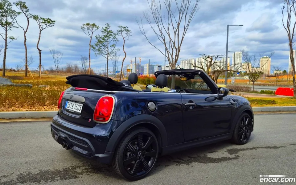 MINI Cooper S Convertible 2024 — миниатюра 4