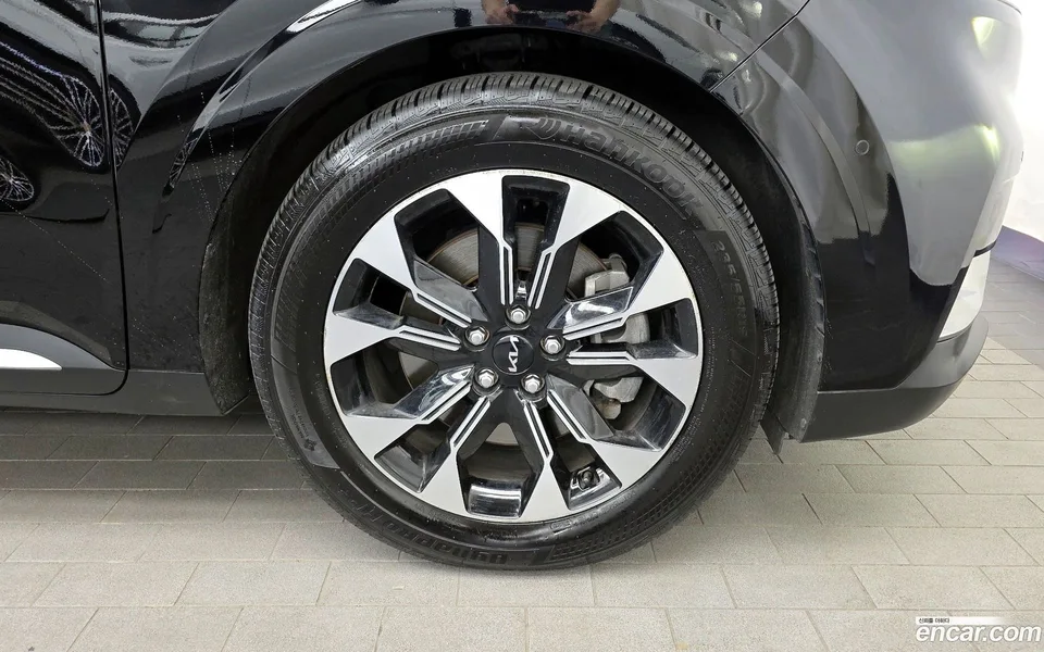 Kia Carnival 9 2022 — миниатюра 5