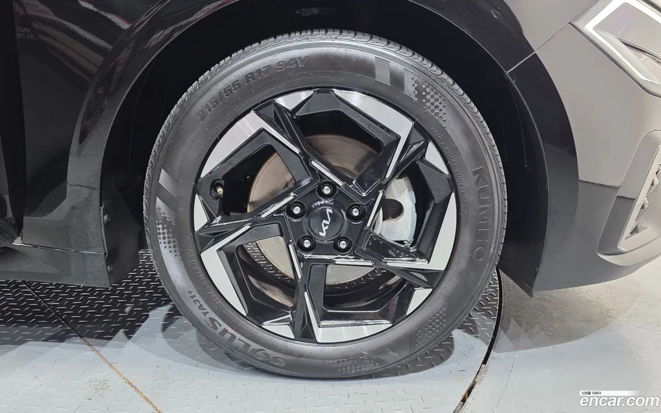 Kia K5 2.0 2024 — миниатюра 5