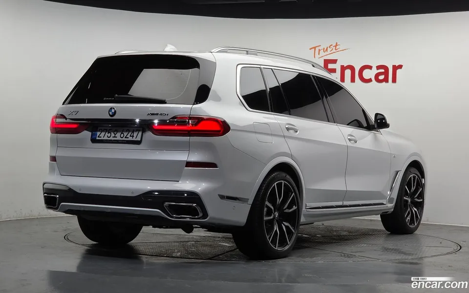 BMW X7 xDrive 40i M 6 2022 — миниатюра 2
