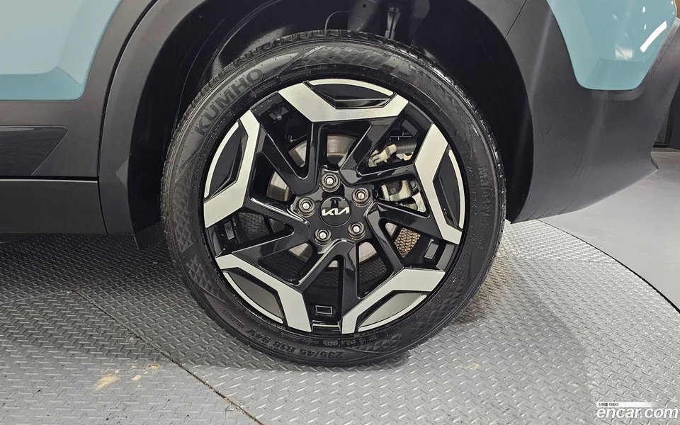 Kia Seltos 1.6 2WD 2023 — миниатюра 5
