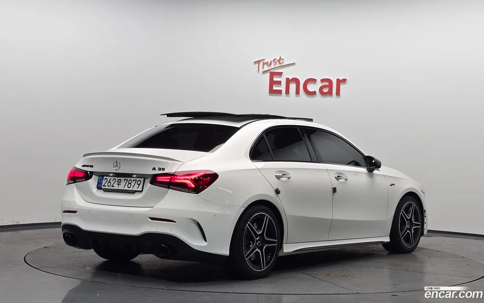 Mercedes-Benz A-Class AMG A35 4MATIC 2022 — миниатюра 2