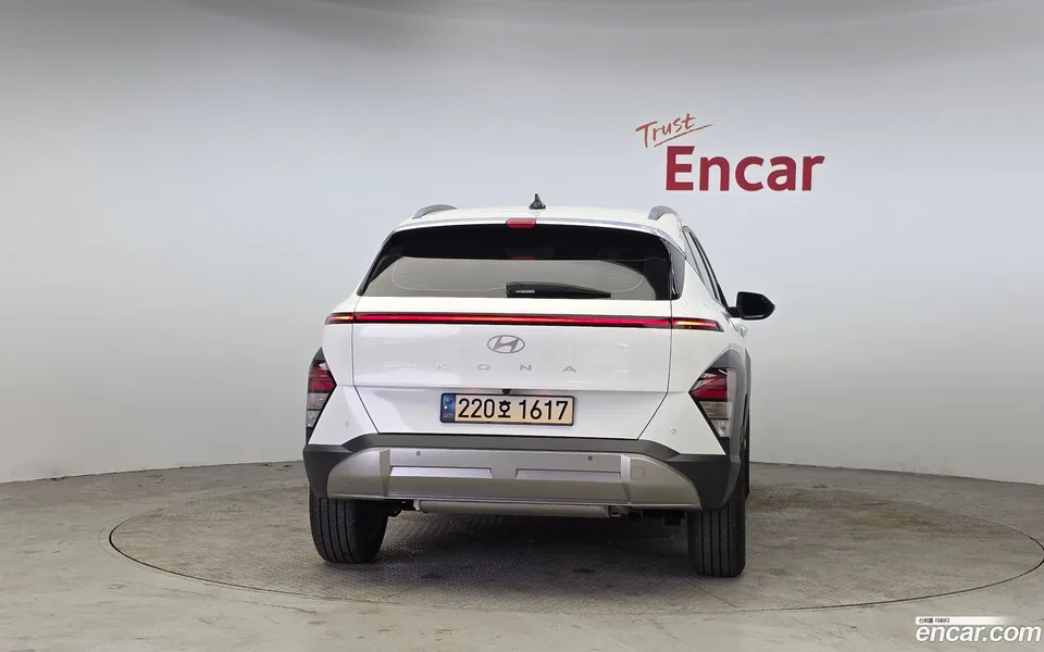Hyundai Kona 1.6 2WD 2023 — миниатюра 4